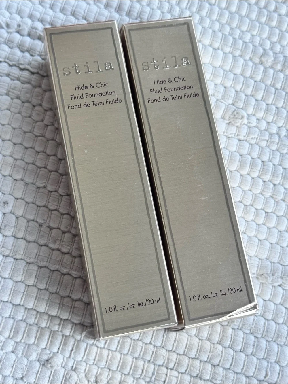 Stila Hide & Chic Foundation Bundle Tan Deep 2 Full Size Luxury Makeup